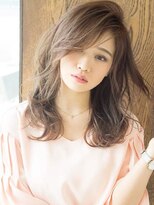 エル(LE)&nbsp;ヴェールウェーブブルージュアシメ似合わせカットショート