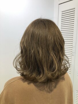 アドラーブル 長岡リップス旭岡店(adorable) 大人かわいい無造作カール☆外ハネ×ふんわり愛されミディ