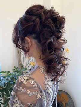 アルピナ 上小塙店(alpina) カールポニーアレンジ