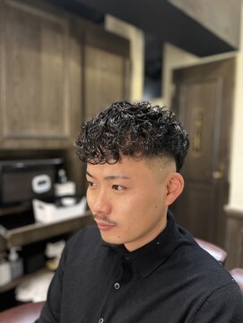 バレス 田町(BALES) スペインパーマスタイル