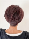 頭の形が綺麗に見えるハンサムショート