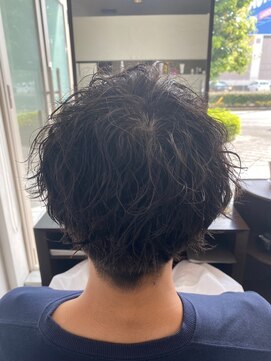 アーク シエル(Ark Ciel) 無造作ショートレイヤー刈り上げツーブロックパーマ