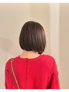 ユニコ(unico) ショートボブ/ブラウン