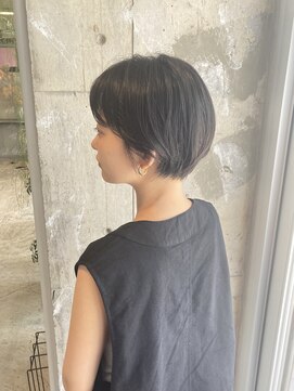 ピーロ(piilo) ショートボブ/デザインカラー/髪質改善