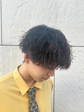 フィフスワン(fifth one) ツイスパ/町田/シャドウパーマ/センターパート