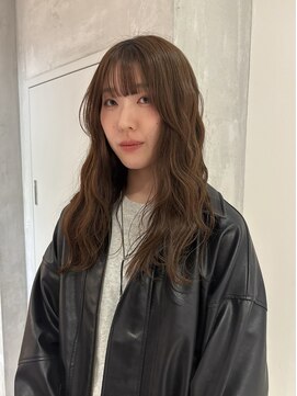 ヨーク(YOKE) 【YOKE】くすみベージュブリーチ無しレイヤーカットウェーブ巻き