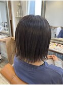 白髪を活かすハイライト×外ハネミディスタイル★