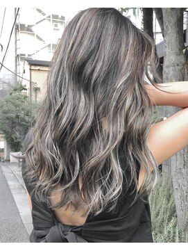 ハーツ(Heart's) 白髪ぼかし脱白髪染め似合わせロングレイヤー40代50代60代♪