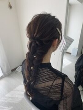 ホワイト 東京新宿店(White) 編みおろしスタイル