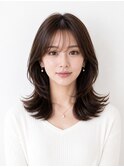 ナチュラル上品な外ハネミディ