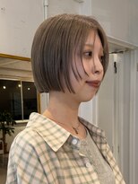 ライン(LINE)&nbsp;ハイトーン/ボブ/ミルクティーベージュ