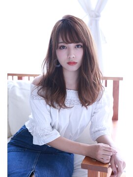 リリー(Lilly) 【Lilly】セミロングで小顔を叶える☆ブランジュで色気髪に