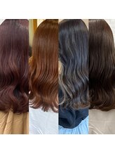 ブリーチなしの赤味を削った《透明感カラー》暖色系の《艶カラー》