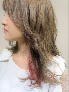 アズールサン 草加西口店(azule-sun) ２０代イヤリングカラー　サイドバング,段カット　[草加駅]