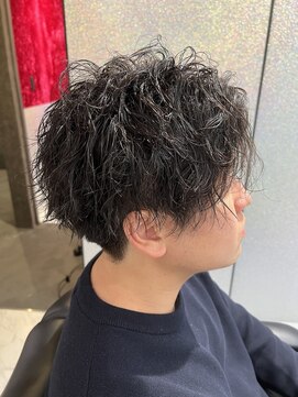 リルーア(RIRUA) ツイストゆる巻きパーマ