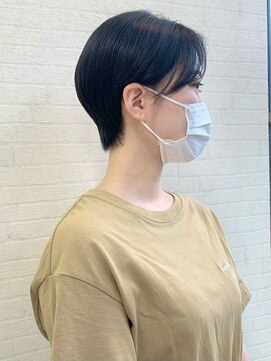 ソソ(soso) 【soso 伊勢田】コンパクトショート×黒髪【横浜/ブリーチ】