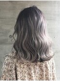 20代30代アッシュグレージュミディアゆる抜け感