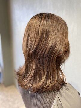 リノ(Lino) アッシュ/ベージュ/くびれヘア