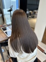 透明感カラー　オリーブベージュ