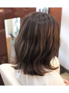 ヘアーメイクフィールヒルズ(FEEL HILLS) グラデーションカラー