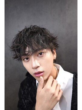 ニコ トウキョウ ヨコハマ(nico) センターパートニュアンスパーマメンズカット