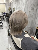 ミコ(MICO hair) ホワイトベージュカラー