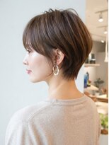 ソーエン バイ ヘッドライト 横須賀中央(soen by HEADLIGHT)&nbsp;☆前下がりシルエットで叶う美人ショート　20代30代40代50代