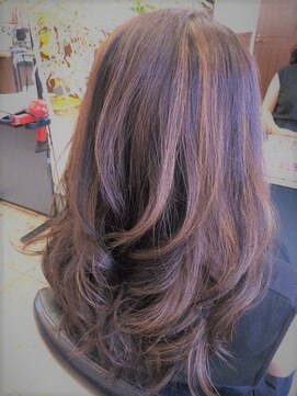 ヘアーアンドスパ ローラ(LoLa) 透け感華やかロング
