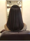 縮毛スタイルでナチュラルストレートに！