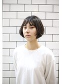 ショートボブ