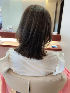 マーリャヘアー(mallia hair) くびれ外ハネミディアム☆彡