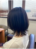 20代30代大人ミディアムｘ小顔ウルフカット丸みショート
