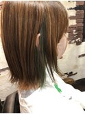 ベージューブラウン×モスグリーン