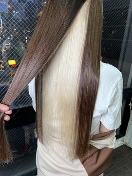 テテ(TETE) ホワイトインナーカラー　心斎橋×長堀橋