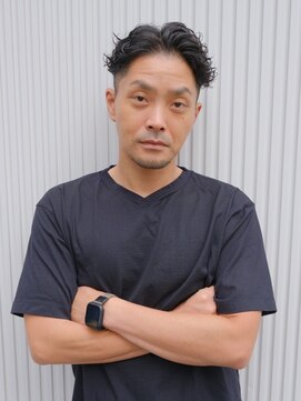 エスケイブ(S/CAVE) メリハリ抜群！大人のデザインパーマ