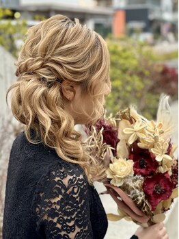 セットサロンエイト(set salon 8eight.)の写真/定額ヘアセット¥1100★24時まで営業★遅い時間のイベントにも対応できるのでパーティー前の手直しもOK！