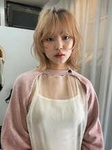 シーカ ニカイ(siika NIKAI) こなれミディ　マロンベージュ