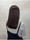 ツヤ髪ブラウンカラーストレートロングヘア