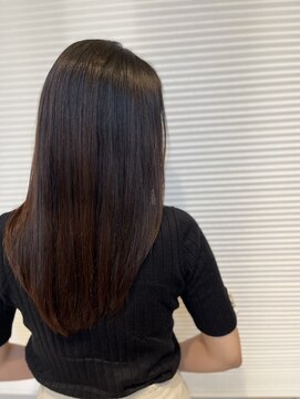 ゼン ネオ(Zen Neo) ツヤ髪スタイル