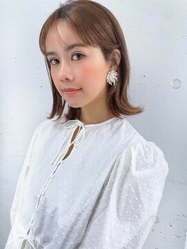 シュリット 溝の口(schritt) 大人かわいい薄め前髪外ハネミディアムボブ溝の口ベージュカラー