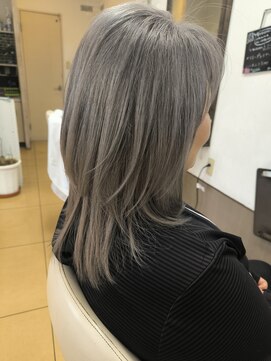 ヘアーズ ベリー 小林店(hairs BERRY) シルバー