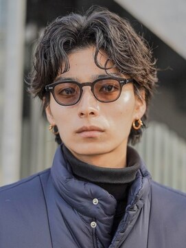 フィフス 仙台(fifth) 仙台シャドウパーマメンズマッシュセンターパート緩め強め30代◯