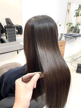 ヒト(Hito) 髪質改善トリートメント【高槻美容室/摂津富田/富田/茨木】