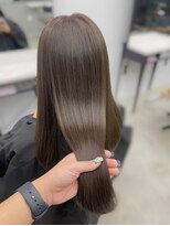 フォンズ(FONS)&nbsp;透明感グレージュ/赤味なし艶カラー/学割/表参道/ダブルカラー