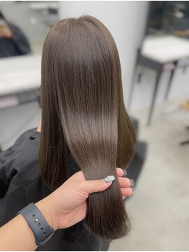 フォンズ(FONS) 透明感グレージュ/赤味なし艶カラー/学割/表参道/ダブルカラー