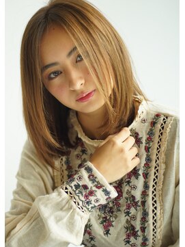 ローラン(ROULAND) 【ショート】タンバルモリワンサイドセミウェットグレージュ