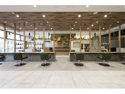 アース コアフュール ボーテ フォレストモール印西牧の原店(EARTH coiffure beaute)の写真