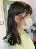 インナーベージュ×ダークグレー