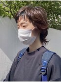 オン眉ショートウルフ