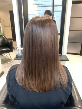 シアー(SHEER.) 髪質改善×縮毛矯正×酸性ストレート【表参道,青山美容室】